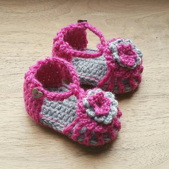 Crocheted Cute Baby Girl Sandals