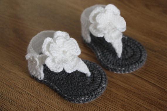 Crocheted Cute Baby Girl Sandals